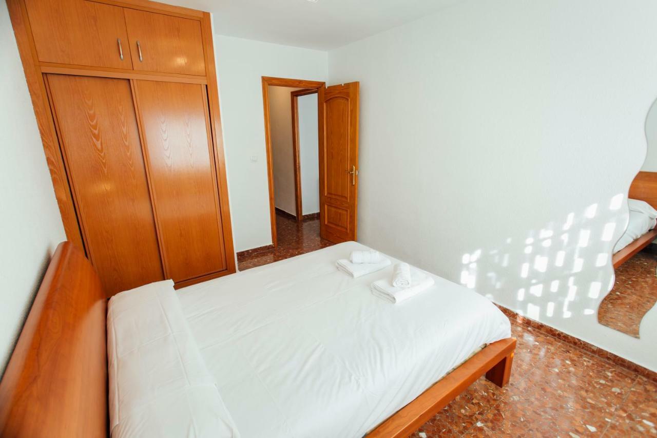 Appartement Comfortable- 2bd 1bth- Triana *